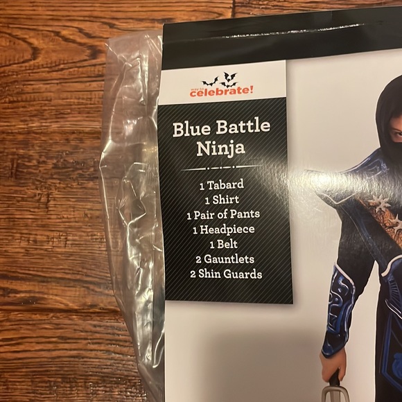 Boys Ninja Costume - Picture 3 of 5